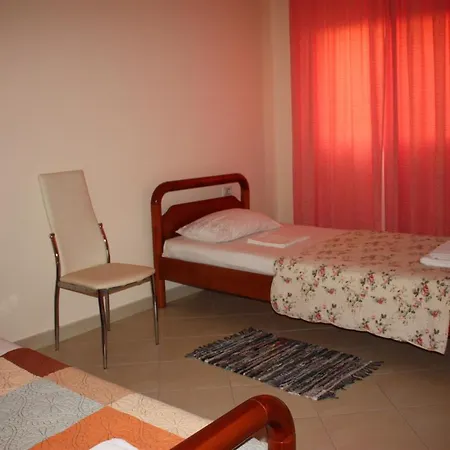 Santa Quaranta View Apartment